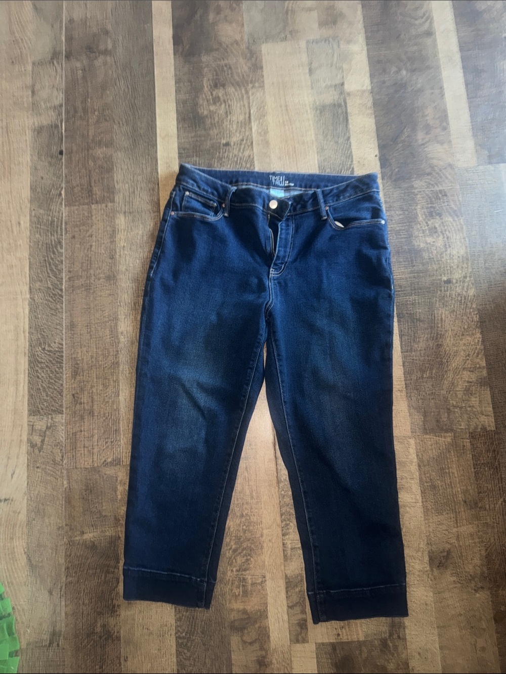 Time and Tru Dark Wash Mid-Rise Crop Jeans Size 14
